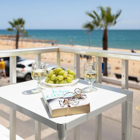 Centralgarve - Stunning Beach Front Studio - Astro Quarteira Exterior photo